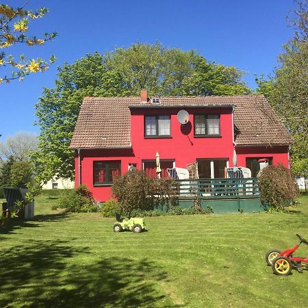 Ferienhaus 1 _ Ferien Im Gutspark Mattchow Экстерьер фото