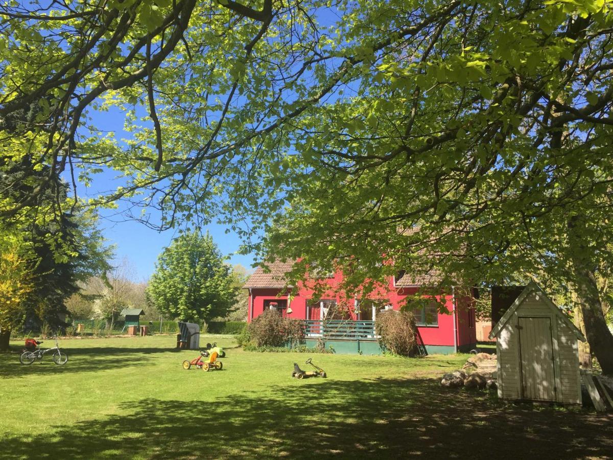 Ferienhaus 1 _ Ferien Im Gutspark Mattchow Экстерьер фото